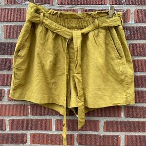 Old Navy High-Waisted Tie-Belt Linen-Blend Shorts